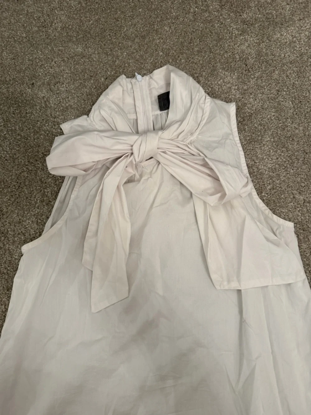 Ivory Top with Script Label - Picture 8 of 8